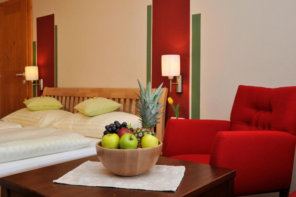 Dachstein West Hotel Gmbh-Kirchenwirt Russbach Russbach am Pass Gschuett Room photo